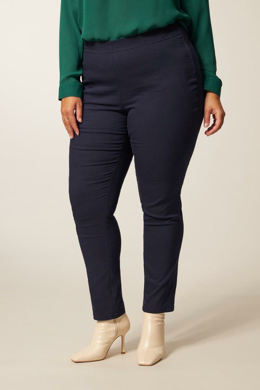 PLUS Miss Etam | Broek 'Belle' Blauw 32"